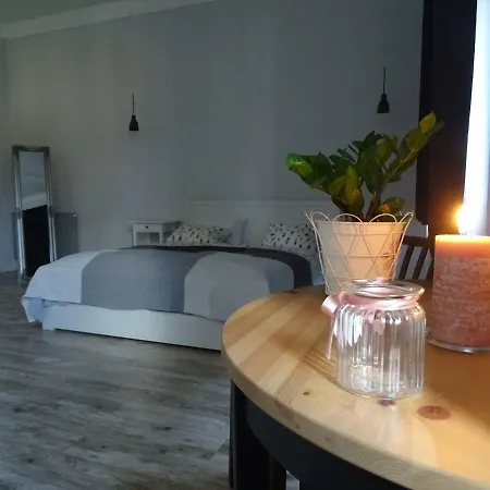 Ovaros Daire Veszprém